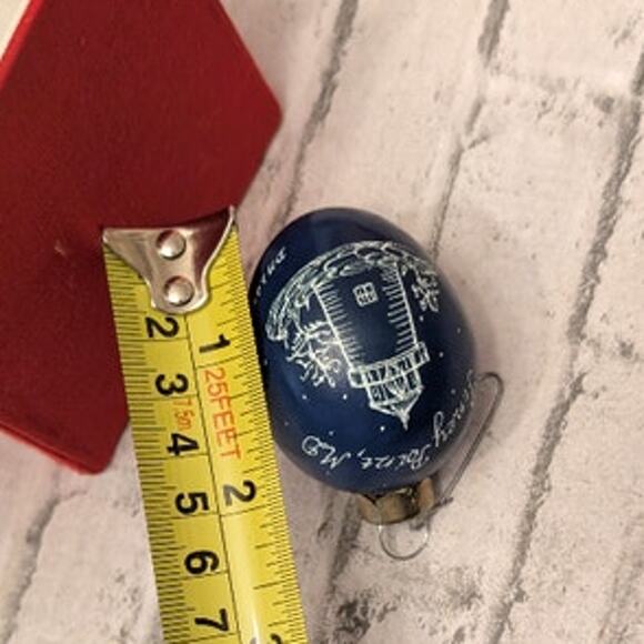 Lighthouse - Piney Point l, MD Egg Glass Ornament for Christmas/Other - Picture 9 of 10